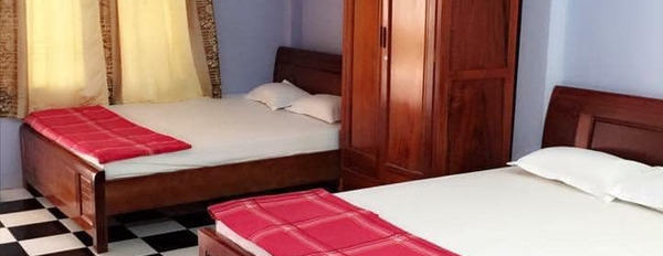 Bán khách sạn ngõ biệt thự tại Lộc Thọ, Nha Trang, 12 phòng. Diện tích 110m2. Giá 19 tỷ-03