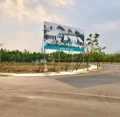 Bán mảnh đất giá 1,9 tỷ, diện tích 80m2 tại Nguyễn Văn Linh, Bình Chánh