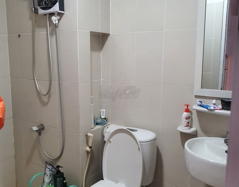 Cần bán nhanh căn chung cư Ehome3 2 PN, 2WC, có BC, Giá chỉ 1,8 tỷ. -01