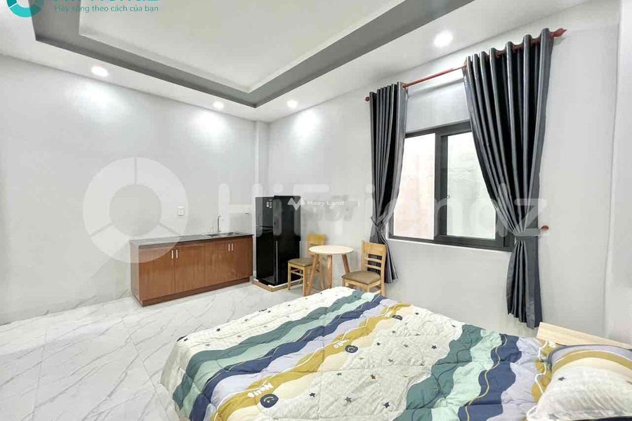 Trần Bá Giao, Hồ Chí Minh, cho thuê chung cư thuê ngay với giá đặc biệt 4.8 triệu/tháng, trong căn hộ tổng quan gồm 1 phòng ngủ, 1 WC khu vực đông đúc-01