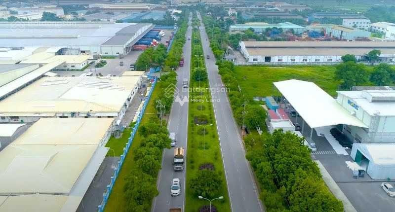 Không cần lý do bán kho bãi có diện tích rộng 2000m2 mặt tiền tọa lạc tại Mê Linh, Hà Nội giá bán khởi đầu từ 24 tỷ liên hệ chính chủ