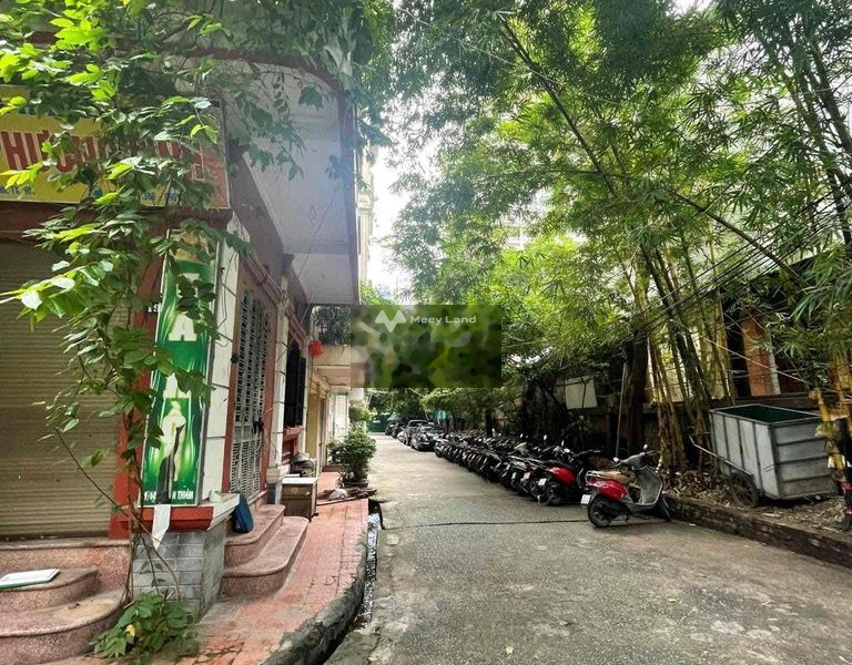 Diện tích rộng là 110m2, cho thuê nhà ở vị trí mặt tiền tọa lạc ở Thanh Xuân, Hà Nội, trong căn này gồm 4 PN, 4 WC cực kì tiềm năng-01