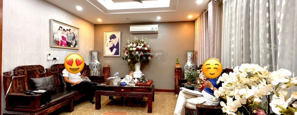Cạn kiệt vốn bán nhà có diện tích chính 86m2 giá bán cực tốt 16.6 tỷ tọa lạc gần Nguyễn Văn Lộc, Hà Nội ngôi nhà bao gồm 4 PN 5 WC cảm ơn đã xem tin-02