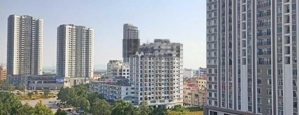 Nằm tại Lý Thái Tổ, Bắc Ninh bán chung cư, hướng Tây - Bắc, nhìn chung bao gồm 2 phòng ngủ, 2 WC sổ hồng chính chủ-02