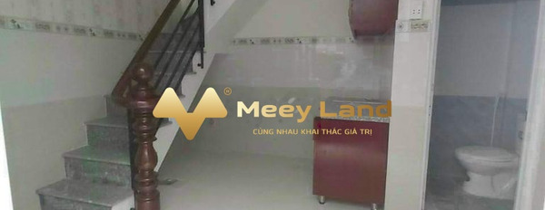 Có diện tích chung là 11m2 bán nhà vị trí đẹp tọa lạc trên Quận 4, Hồ Chí Minh liên hệ trực tiếp để được tư vấn-02