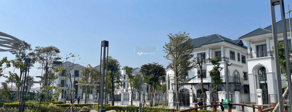 Bán ngay với giá cực sốc 7.9 tỷ bán biệt thự có diện tích trung bình 209m2 vị trí thuận lợi nằm ở Vinh, Nghệ An-03