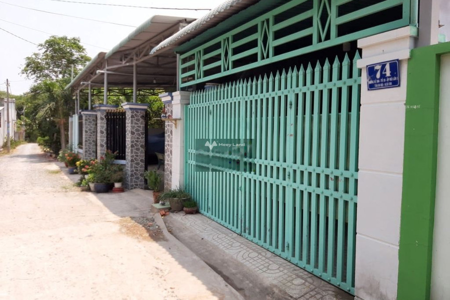 Cho thuê nhà, thuê ngay với giá bất ngờ chỉ 4 triệu/tháng với diện tích 300m2 vị trí mặt tiền ngay ở Nguyễn Thị Rư, Củ Chi-01