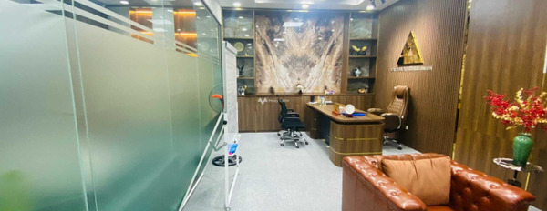 Vị trí đẹp tọa lạc ngay tại Trung Kính, Hà Nội cho thuê sàn văn phòng có diện tích gồm 150m2-02