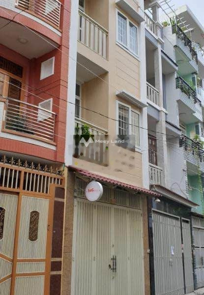Tổng quan trong nhà 5 PN, cho thuê nhà ở diện tích tầm trung 50m2 thuê ngay với giá đề cử 21 triệu/tháng vị trí đẹp ở Phú Nhuận, Hồ Chí Minh-01