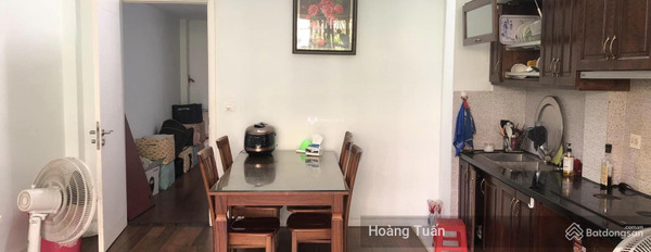 Có diện tích chính 32m2 bán nhà vị trí mặt tiền nằm tại Phùng Hưng, Hà Đông tổng quan trong ngôi nhà có 3 PN 4 WC giá tốt nhất-02