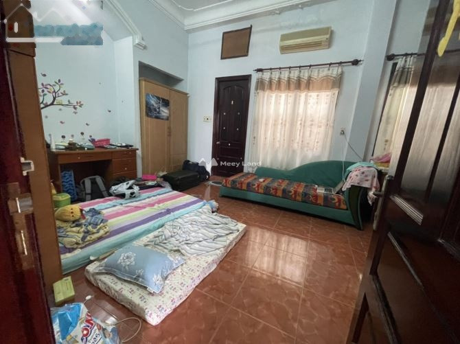Cho thuê nhà vị trí nằm ở Bình Thạnh, Hồ Chí Minh, giá thuê giao động từ 55 triệu/tháng diện tích thực khoảng 512m2, nhìn chung có tổng 5 phòng ngủ-01