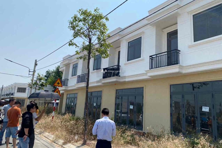 Vị trí mặt tiền ngay Đường D15, Chơn Thành bán nhà bán ngay với giá từ 600 triệu trong nhà nhìn chung có 2 phòng ngủ 2 WC-01