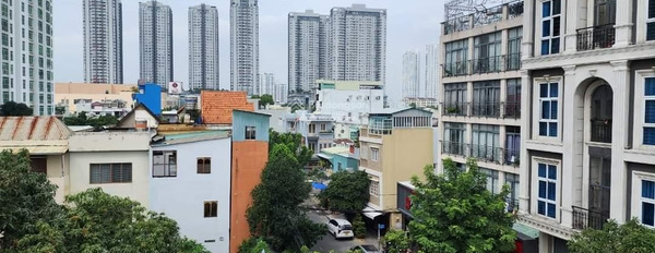 Nhà gồm 5 PN bán nhà ở diện tích 66m2 giá bán chốt nhanh chỉ 11 tỷ vị trí đặt ở Đường 79, Hồ Chí Minh-02