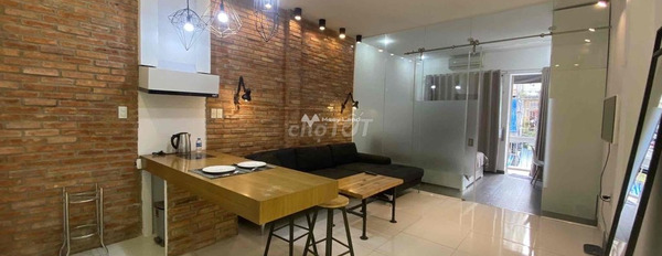 Chung cư 1 phòng ngủ, cho thuê căn hộ nằm tại Ký Con, Nguyễn Thái Bình, trong căn hộ tổng quan có tổng 1 PN, 1 WC vị trí trung tâm-02