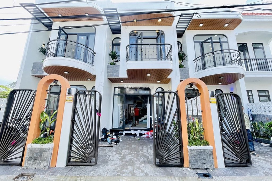 Bán nhà bán ngay với giá khởi điểm chỉ 2.75 tỷ diện tích gồm 69m2 vị trí nằm ở Trần Phú, Thừa Thiên Huế-01