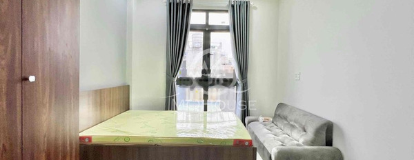 Chung cư 1 PN, cho thuê căn hộ mặt tiền tọa lạc ngay trên Tân Bình, Hồ Chí Minh, tổng quan trong căn hộ gồm 1 PN, 1 WC giá tốt nhất-03