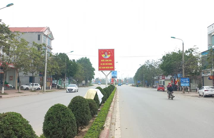 Cần bán nhà riêng huyện Yên Lạc