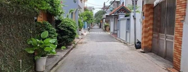 Nhà 4 PN bán nhà ở có diện tích chung là 80m2 giá bán cực sốc 6.75 tỷ vị trí đẹp ở Kẻ Tạnh, Giang Biên, đường lưu thông ngang 5 m-02