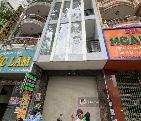 Bán nhà vị trí thuận lợi ngay trên Hoa Hồng, Hồ Chí Minh bán ngay với giá từ 20 tỷ có diện tích 64m2