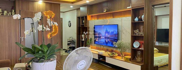 Cho thuê căn hộ mặt tiền nằm ở Trung Kính, Yên Hòa, giá thuê phải chăng từ 16 triệu/tháng diện tích cụ thể 128m2-02