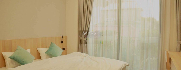 Nhà có 6 phòng ngủ, cho thuê nhà, thuê ngay với giá khởi đầu 5 triệu/tháng có diện tích chung là 70m2 vị trí nằm trên Quảng An, Tây Hồ-02