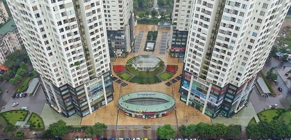 Diện tích 115m2, bán chung cư bán ngay với giá thị trường 5 tỷ trong Thái Thịnh, Thịnh Quang, nhìn chung có tổng 3 phòng ngủ, 2 WC liên hệ liền