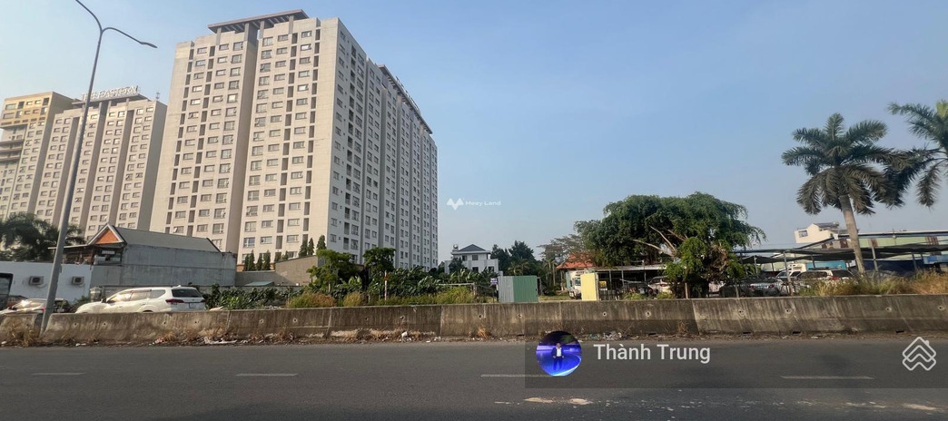 Giá gốc 180 tỷ bán đất có diện tích 5100m2 vị trí tốt đặt nằm ngay Phú Hữu, Hồ Chí Minh