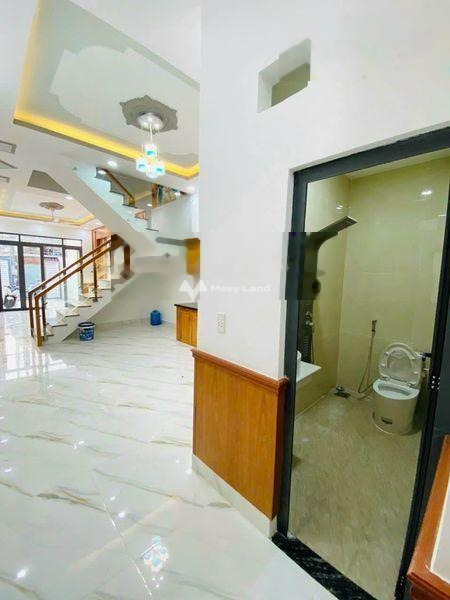 Bán nhà ngay Huỳnh Văn Nghệ, Đồng Nai bán ngay với giá quy định chỉ 2 tỷ có diện tích rộng 85m2 tổng quan nhà bao gồm 3 phòng ngủ-01