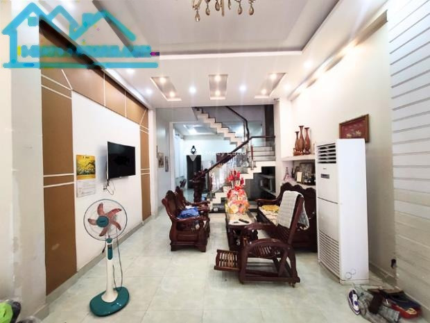 Bán nhà ở diện tích 68m2 bán ngay với giá thương mại 4.3 tỷ mặt tiền tọa lạc ngay Bình Tân, Hồ Chí Minh-01