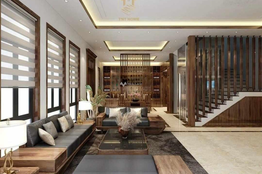 Nhà có 6 phòng ngủ, bán biệt thự diện tích chung là 360m2 giá bán chính chủ chỉ 70 tỷ vị trí mặt tiền tọa lạc gần Định Công, Hà Nội-01
