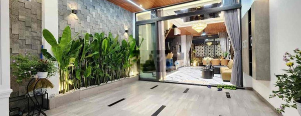 CĂN Villa XÂY MỚI 100% , CÓ HỒ BƠI , NẰM NGAY TR.TÂM QUẬN LIÊN CHIỂU -02