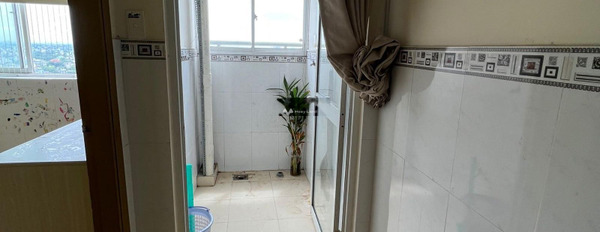 Nằm ở Nguyễn Thị Sóc, Xuân Thới Đông bán chung cư bán ngay với giá mua liền chỉ 1.1 tỷ, căn hộ bao gồm 2 phòng ngủ, 1 WC phong thủy tốt-02