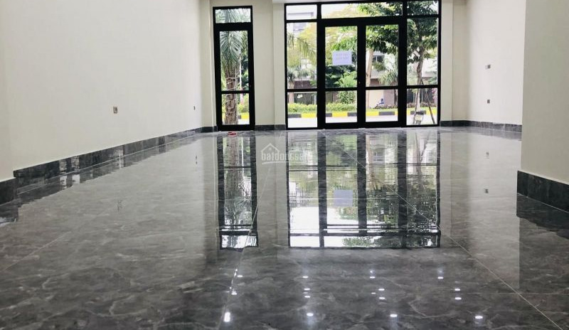 Cho thuê mặt bằng hơn 1000m2 mặt tiền đường Nam Kỳ Khởi Nghĩa, phường Thắng Tam