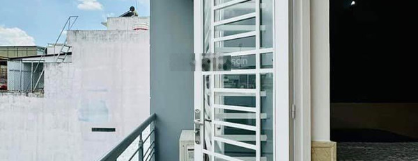 Nhà thiết kế Nguyễn Sơn Hà - Quận 3 đang cho thuê 28 triệu. 68.3m2 gần THPT Bùi Thị Xuân -03