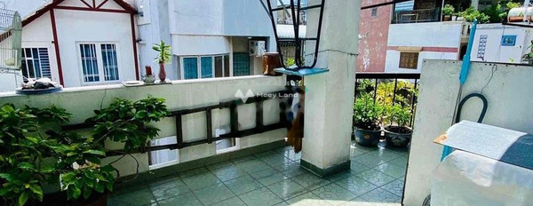 Tổng quan nhà bao gồm có 6 phòng ngủ, bán nhà ở diện tích 45m2 bán ngay với giá tốt nhất chỉ 5.8 tỷ tọa lạc gần Phường 2, Hồ Chí Minh-03