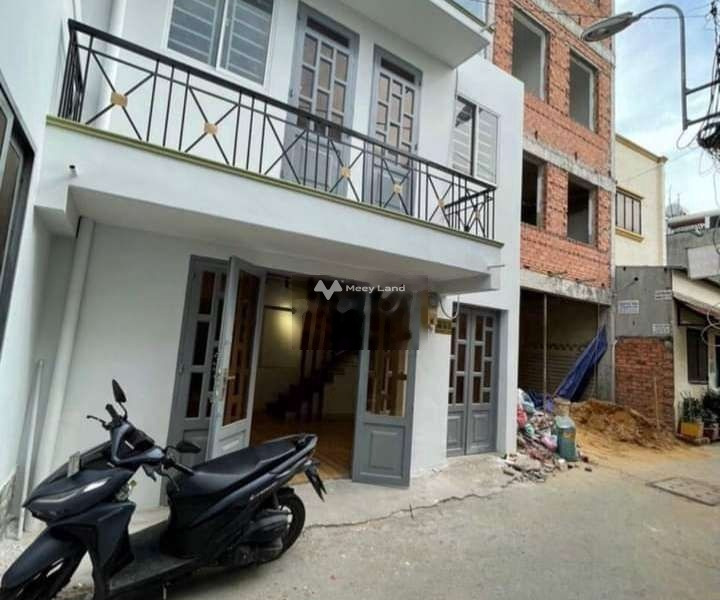 Cho thuê nhà Nguyễn Thái Sơn 3 phòng ngủ -01