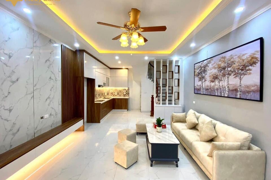 Bán nhà Vũ Tông Phan nhà đẹp tặng nội thất 2 mặt thoáng 36m2, 5 tầng, giá 3,98 tỷ-01
