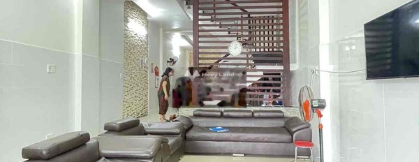 Nhà gồm 4 phòng ngủ bán nhà ở có diện tích 90m2 bán ngay với giá siêu rẻ từ 5.6 tỷ tọa lạc ở Huỳnh Ngọc Huệ, Thanh Khê, hướng Tây Nam-02