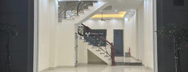 Bán nhà liền kề Nguyễn Ngọc Nại, phân lô, ô tô tránh, 70m2-02