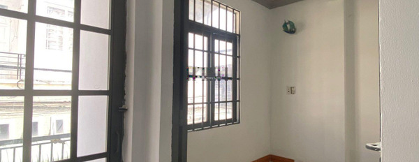 Ở An Phú, Thuận An cho thuê nhà thuê ngay với giá đề xuất từ 4 triệu/tháng, căn này gồm có 2 phòng ngủ, 2 WC-02