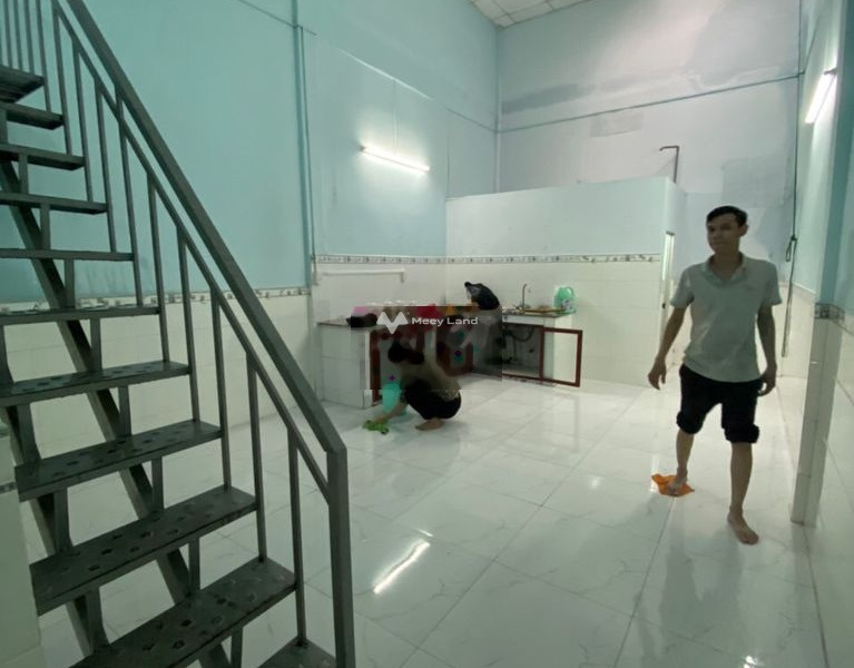 Cho thuê nhà diện tích 100m2 tại Lê Thị Hồng Gấm, Hóc Môn, giá 5 triệu/tháng-01