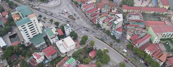 Giá cực êm chỉ 5.17 tỷ bán đất với diện tích tiêu chuẩn 99.4m2 tọa lạc gần Nguyễn Thái Học, Thị Trấn Phùng, hướng Bắc-03