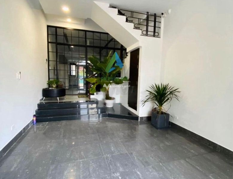 Cho thuê nhà vị trí đẹp ở Hoàng Bích Sơn, Sơn Trà, giá thuê khủng chỉ 18 triệu/tháng diện tích chuẩn là 70m2-01