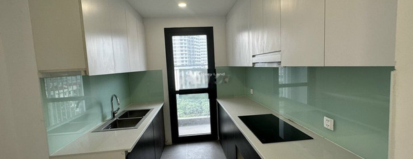 Cho thuê căn hộ có diện tích trung bình 140m2 Bên trong Trần Quốc Vượng, Dịch Vọng Hậu giá thuê khủng 17.5 triệu/tháng-02
