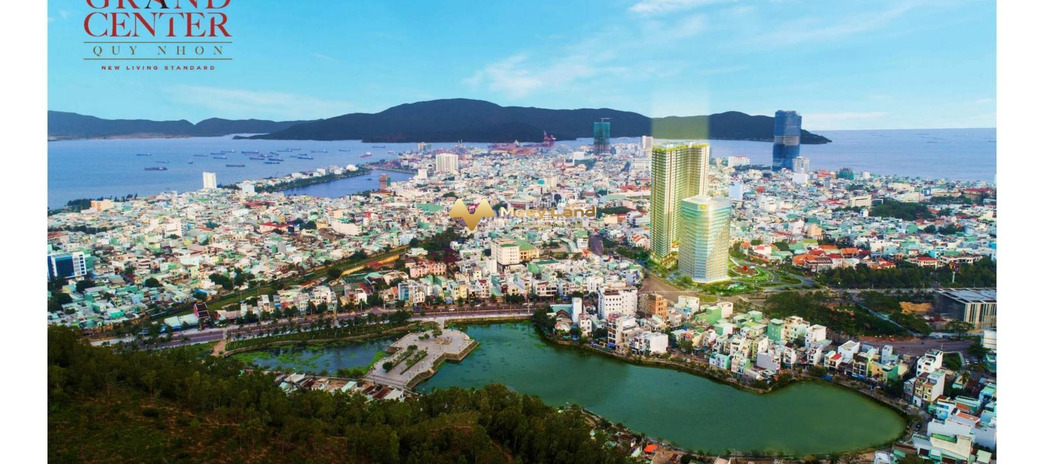 Diện tích 49.7 m2, bán chung cư vào ở luôn giá hạt dẻ từ 1.8 tỷ vị trí đặt nằm ở Nguyễn Tất Thành, Bình Định, hướng Tây Nam, trong căn hộ tổng quan có...