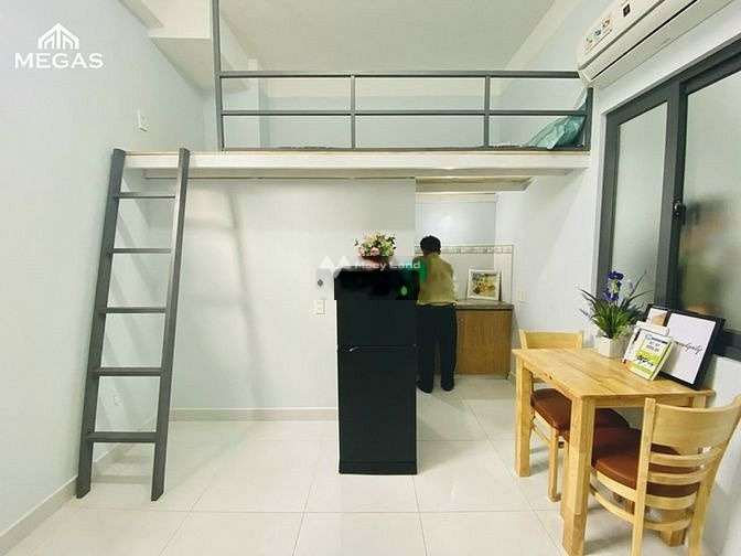 Cho thuê căn hộ diện tích tổng là 30m2 vị trí đặt ở trong Trương Văn Bang, Quận 2 thuê ngay với giá cơ bản 4.4 triệu/tháng-01
