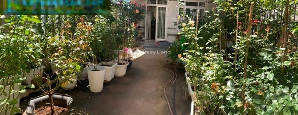 Diện tích 150m2 bán nhà gần Phan Thiết, Bình Thuận hướng Đông Bắc nhà tổng quan gồm có 2 PN cảm ơn đã xem tin.-02