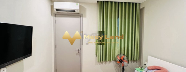 Chung cư 2 phòng ngủ, cho thuê căn hộ mặt tiền nằm ở Quận 4, Hồ Chí Minh, tổng quan căn hộ gồm 2 PN, 2 WC vị trí tốt-03