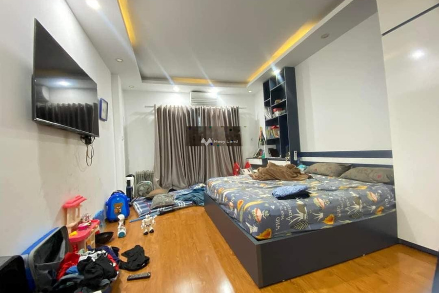 Bán nhà vị trí thuận lợi Khương Đình, Thanh Xuân bán ngay với giá mua liền từ 7.6 tỷ diện tích khoảng 35m2 nhà này bao gồm 3 phòng ngủ-01