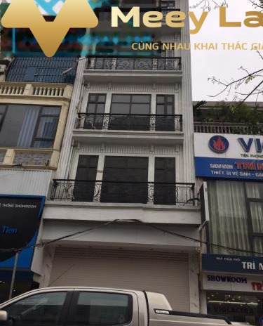 Vị trí mặt tiền tọa lạc ngay ở Cầu Giấy, Hà Nội, cho thuê nhà, giá thực tế chỉ 45 triệu/tháng có diện tích khoảng 60 m2, tổng quan ở trong ngôi nhà 6 ...